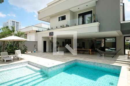 Casa à venda com 607m², 7 quartos e 8 vagasPiscina
