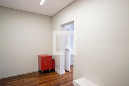 Casa à venda com 607m², 7 quartos e 8 vagasCloset Suíte 1