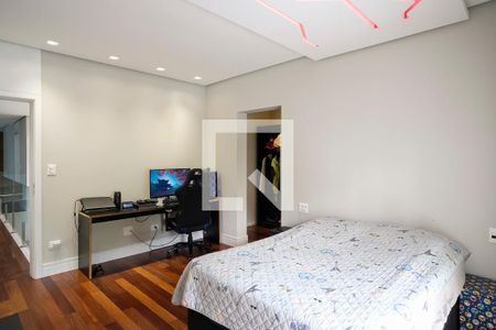 Casa à venda com 607m², 7 quartos e 8 vagasSuíte 2