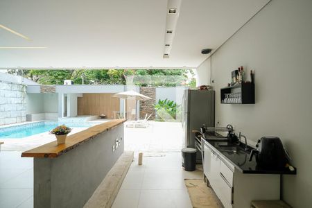 Casa à venda com 607m², 7 quartos e 8 vagasEspaço Gourmet