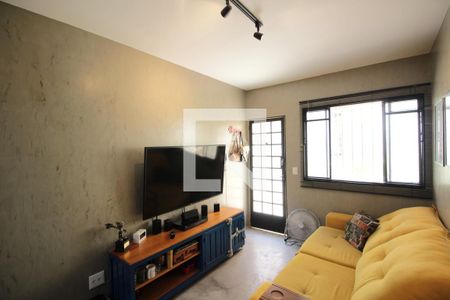Sala de casa para alugar com 2 quartos, 60m² em São João Batista (venda Nova), Belo Horizonte