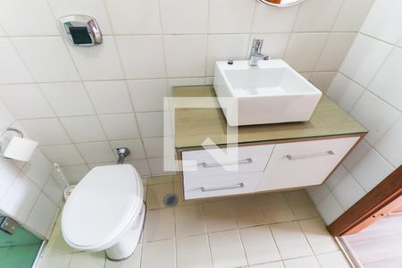 Banheiro da Suíte de apartamento para alugar com 1 quarto, 27m² em Centro, Curitiba