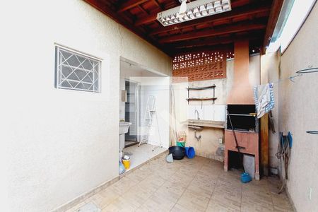 Casa de condomínio à venda com 120m², 2 quartos e 2 vagas Casa de condomínio à venda com 120m², 2 quartos e 2 vagasÁrea comum - Churrasqueira
