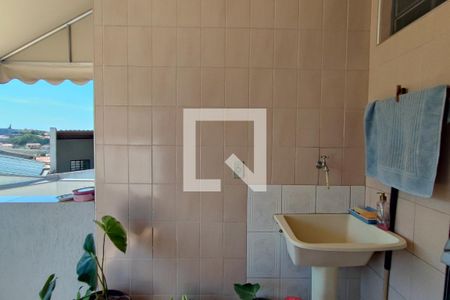 Casa à venda com 177m², 5 quartos e 7 vagasÁrea de Serviço