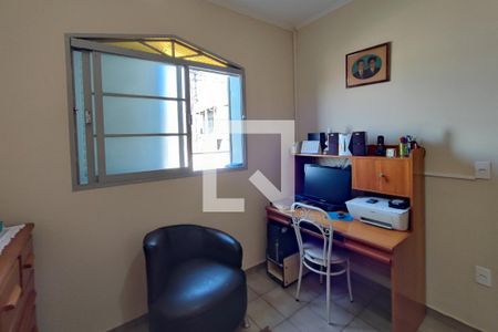 Casa à venda com 177m², 5 quartos e 7 vagasQuarto 3