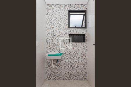 Banheiro de apartamento para alugar com 1 quarto, 40m² em Vila Marte, São Paulo