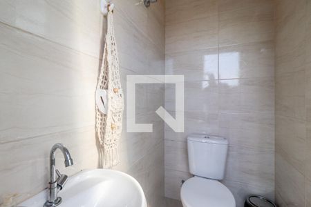 Casa à venda com 126m², 3 quartos e 3 vagas Casa à venda com 126m², 3 quartos e 3 vagasBanheiro