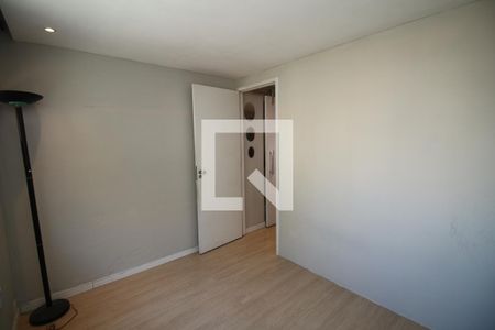 Quarto 1 de apartamento para alugar com 2 quartos, 39m² em Ramos, Rio de Janeiro