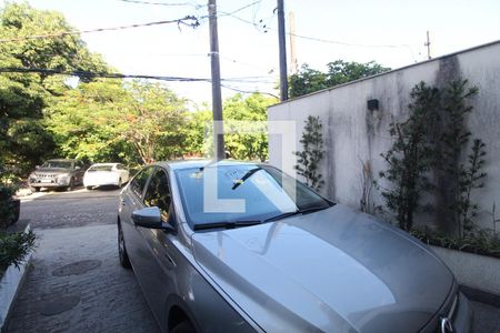 Casa de condomínio para alugar com 250m², 4 quartos e 1 vaga Casa de condomínio para alugar com 250m², 4 quartos e 1 vagaGaragem