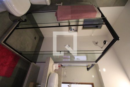 Casa de condomínio para alugar com 250m², 4 quartos e 1 vaga Casa de condomínio para alugar com 250m², 4 quartos e 1 vagaBanheiro da suíte 4