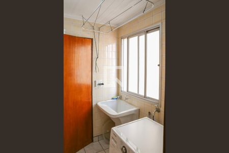 Apartamento à venda com 115m², 3 quartos e 1 vaga Apartamento à venda com 115m², 3 quartos e 1 vagaÁrea de Serviço