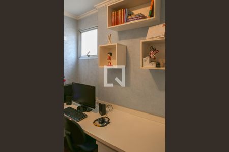 Apartamento à venda com 115m², 3 quartos e 1 vaga Apartamento à venda com 115m², 3 quartos e 1 vagaEscritório