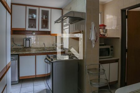 Apartamento à venda com 115m², 3 quartos e 1 vaga Apartamento à venda com 115m², 3 quartos e 1 vagaCozinha