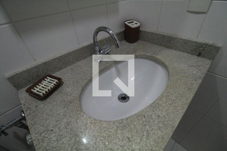 Apartamento à venda com 75m², 2 quartos e 1 vagaBanheiro Social