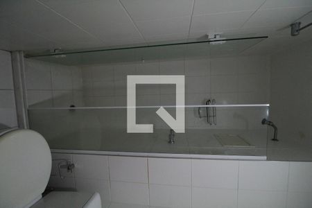 Apartamento à venda com 75m², 2 quartos e 1 vagaBanheiro Social 