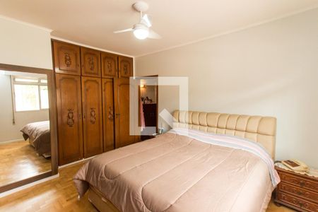 Casa à venda com 438m², 3 quartos e 5 vagasSuíte  