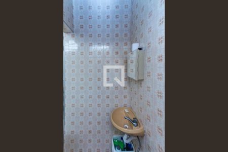 Casa à venda com 438m², 3 quartos e 5 vagasBanheiro de Serviço