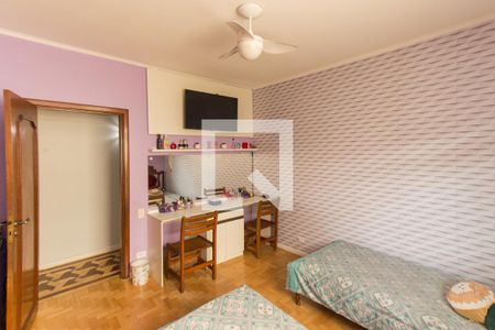 Casa à venda com 438m², 3 quartos e 5 vagasQuarto 1  