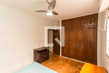 Casa à venda com 438m², 3 quartos e 5 vagasQuarto 2  