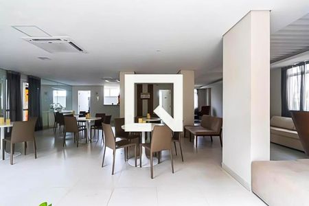 Apartamento à venda com 64m², 3 quartos e 1 vaga Apartamento à venda com 64m², 3 quartos e 1 vagaÁrea Comum