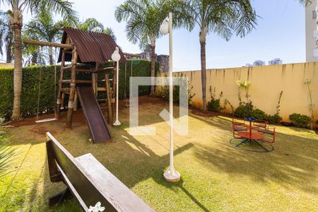 Apartamento à venda com 133m², 3 quartos e 3 vagas Apartamento à venda com 133m², 3 quartos e 3 vagasÁrea comum - Playground