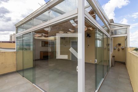 Apartamento à venda com 133m², 3 quartos e 3 vagas Apartamento à venda com 133m², 3 quartos e 3 vagasChurrasqueira e cobertura