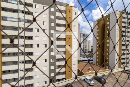 Apartamento à venda com 133m², 3 quartos e 3 vagas Apartamento à venda com 133m², 3 quartos e 3 vagasVista do quarto 3