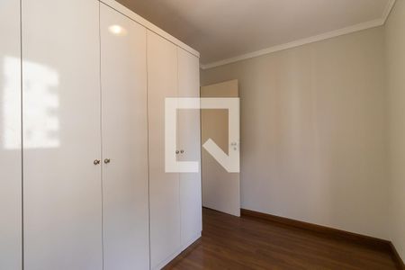 Apartamento à venda com 133m², 3 quartos e 3 vagas Apartamento à venda com 133m², 3 quartos e 3 vagasQuarto 2