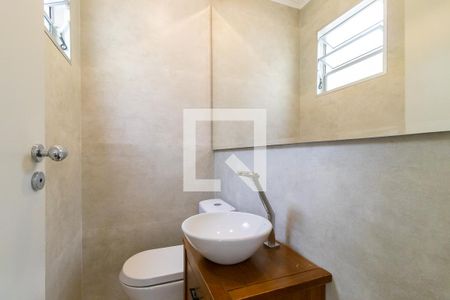 Apartamento à venda com 133m², 3 quartos e 3 vagas Apartamento à venda com 133m², 3 quartos e 3 vagasLavabo