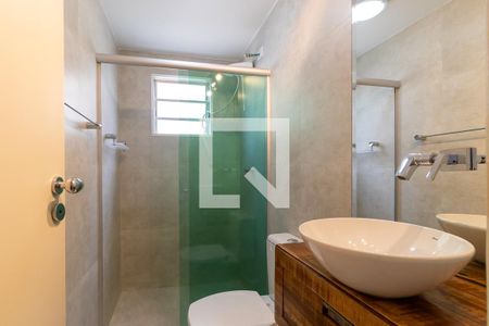 Apartamento à venda com 133m², 3 quartos e 3 vagas Apartamento à venda com 133m², 3 quartos e 3 vagasBanheiro social