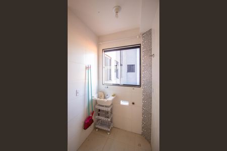 Apartamento para alugar com 42m², 2 quartos e 1 vaga Apartamento para alugar com 42m², 2 quartos e 1 vagaÁrea de Serviço