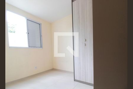 Quarto 1 de apartamento para alugar com 2 quartos, 39m² em Jardim Caiapia, Cotia