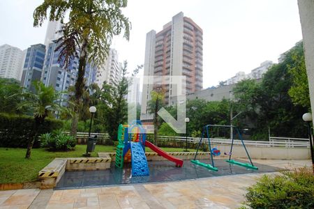 Apartamento à venda com 85m², 2 quartos e 2 vagas Apartamento à venda com 85m², 2 quartos e 2 vagasÁrea comum - Playground