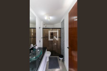 Apartamento à venda com 83m², 2 quartos e 1 vaga Apartamento à venda com 83m², 2 quartos e 1 vagaBanheiro da Suíte 1