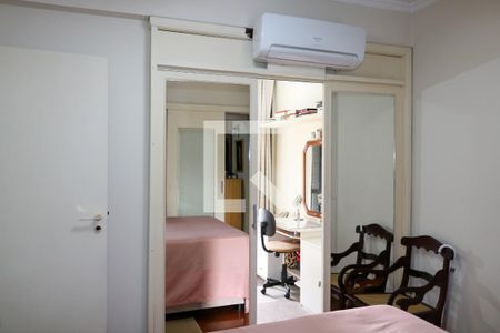 Apartamento à venda com 296m², 3 quartos e 3 vagas Apartamento à venda com 296m², 3 quartos e 3 vagasSuíte Master