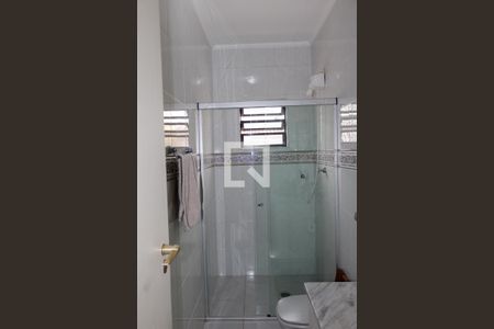 Apartamento à venda com 296m², 3 quartos e 3 vagas Apartamento à venda com 296m², 3 quartos e 3 vagasBanheiro da Suíte 2