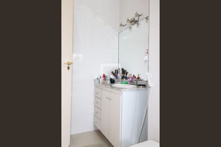 Apartamento à venda com 296m², 3 quartos e 3 vagas Apartamento à venda com 296m², 3 quartos e 3 vagasSuíte Master - Banheiro