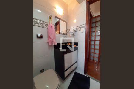 Apartamento à venda com 296m², 3 quartos e 3 vagas Apartamento à venda com 296m², 3 quartos e 3 vagasLavabo