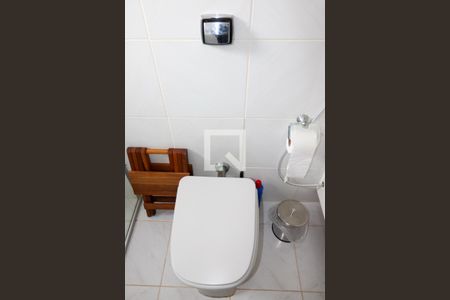 Apartamento à venda com 296m², 3 quartos e 3 vagas Apartamento à venda com 296m², 3 quartos e 3 vagasBanheiro da Suíte 2