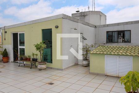 Apartamento à venda com 296m², 3 quartos e 3 vagas Apartamento à venda com 296m², 3 quartos e 3 vagasTerraço