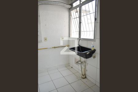 Apartamento para alugar com 45m², 2 quartos e 1 vagaÁrea de Serviço