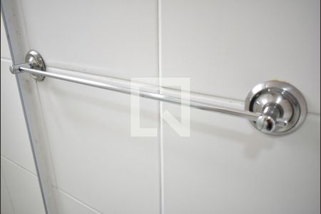 Apartamento para alugar com 45m², 2 quartos e 1 vagaDetalhe do banheiro