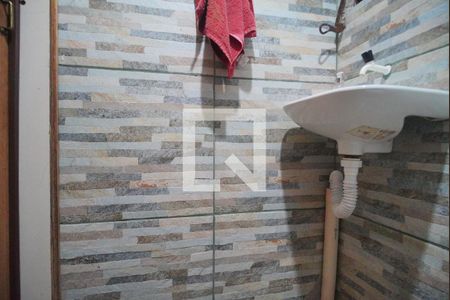 Casa à venda com 400m², 2 quartos e 2 vagas Casa à venda com 400m², 2 quartos e 2 vagasLavabo