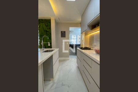 Apartamento à venda com 95m², 2 quartos e 2 vagasCozinha