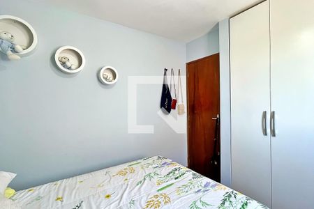 Apartamento à venda com 57m², 2 quartos e 1 vagaQuarto 2