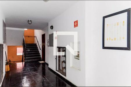 Apartamento à venda com 57m², 2 quartos e 1 vaga Apartamento à venda com 57m², 2 quartos e 1 vagaHall de entrada