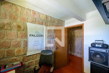 Casa à venda com 440m², 5 quartos e 2 vagas Casa à venda com 440m², 5 quartos e 2 vagasEscritório