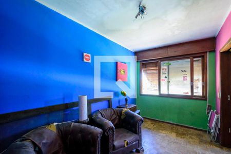 Casa à venda com 440m², 5 quartos e 2 vagas Casa à venda com 440m², 5 quartos e 2 vagasEscritório