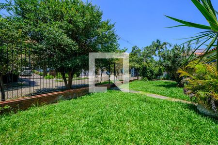 Casa à venda com 440m², 5 quartos e 2 vagas Casa à venda com 440m², 5 quartos e 2 vagasJardim