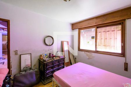 Casa à venda com 440m², 5 quartos e 2 vagas Casa à venda com 440m², 5 quartos e 2 vagasQuarto 1